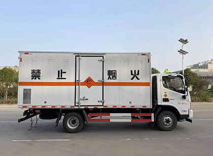 获嘉爆破器材运输车