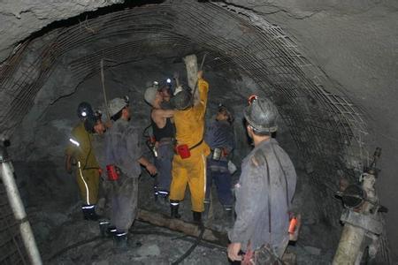 获嘉工程爆破中的危险因素分析以及应对工程爆破危险的措施